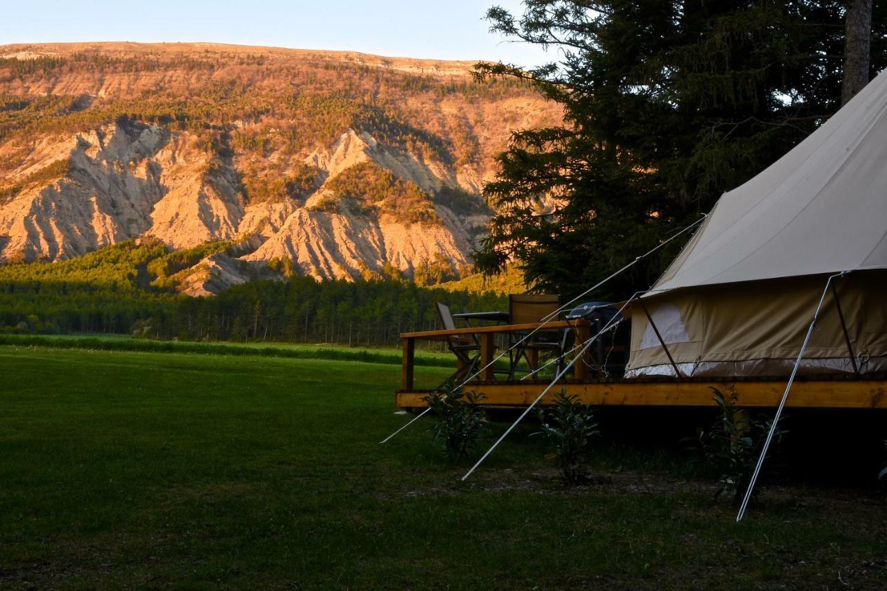 Glamping At Camping La Source Saint-Pierre-d'Argencon Exterior foto